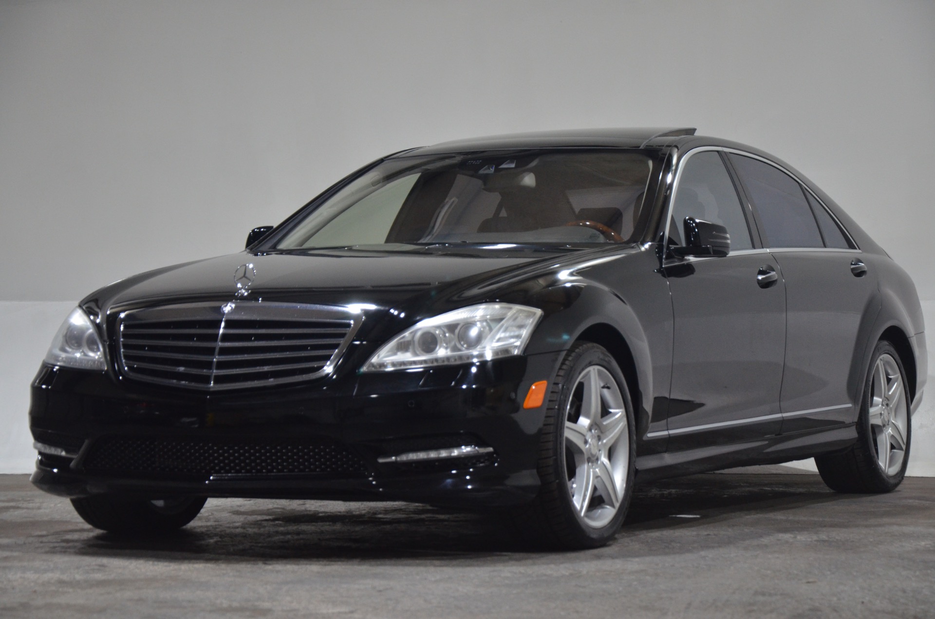 Used 2010 Mercedes-Benz S-Class S 550 4MATIC For Sale (Sold) | Car Xoom ...